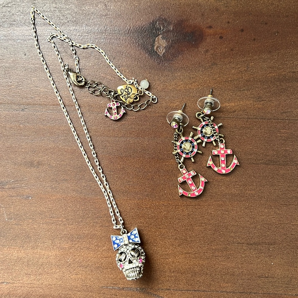 Betsey Johnson Nautical Skull Necklace and Earrings